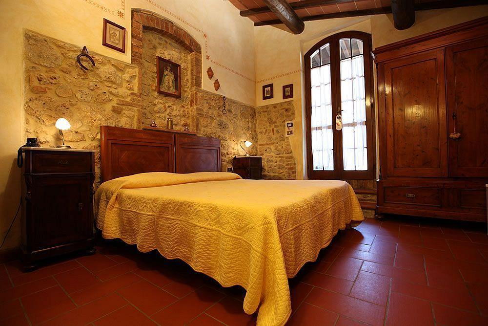 Agriturismo Casanova Di Pescille Сан Джиминяно Екстериор снимка