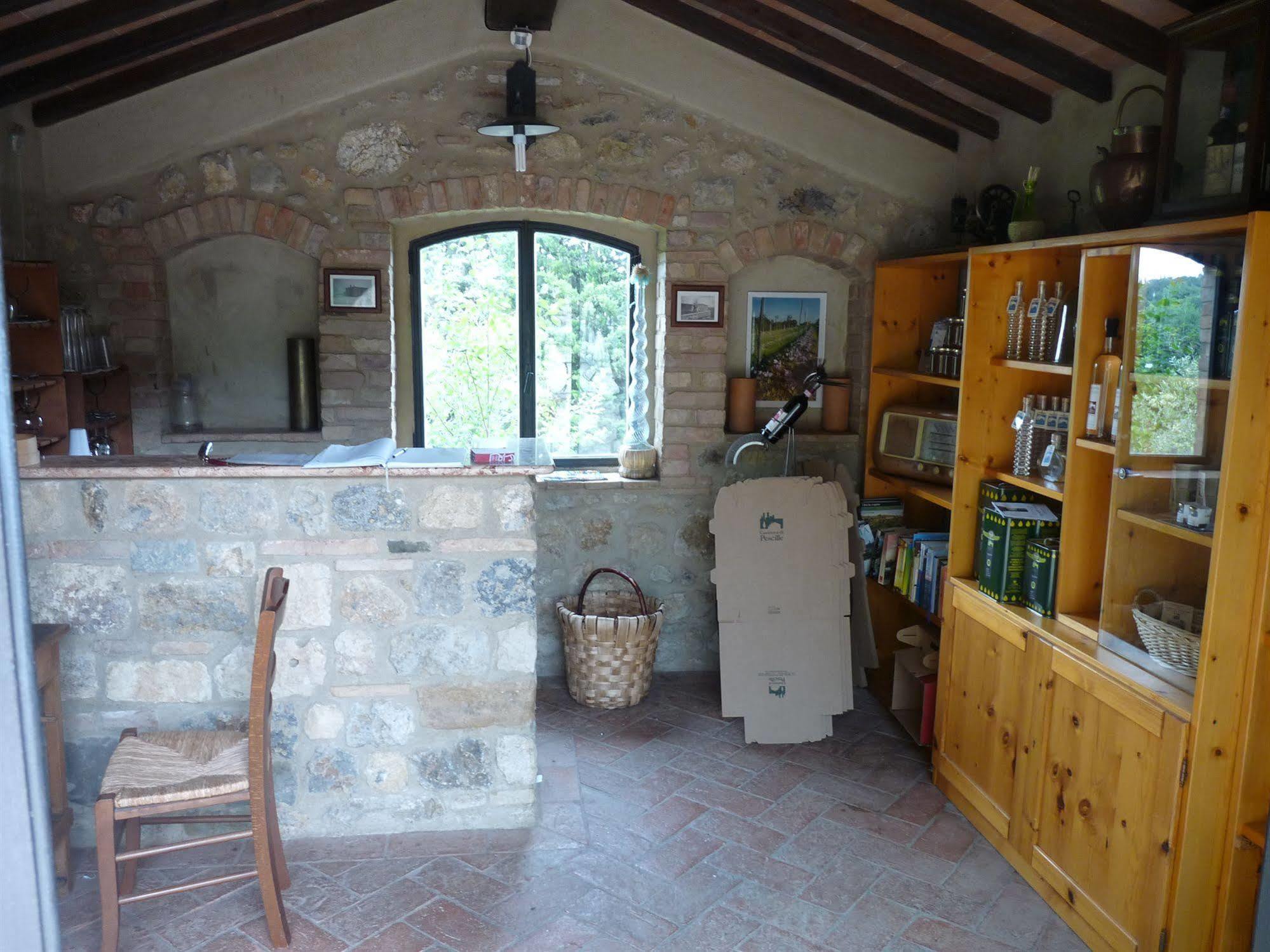 Agriturismo Casanova Di Pescille Сан Джиминяно Екстериор снимка