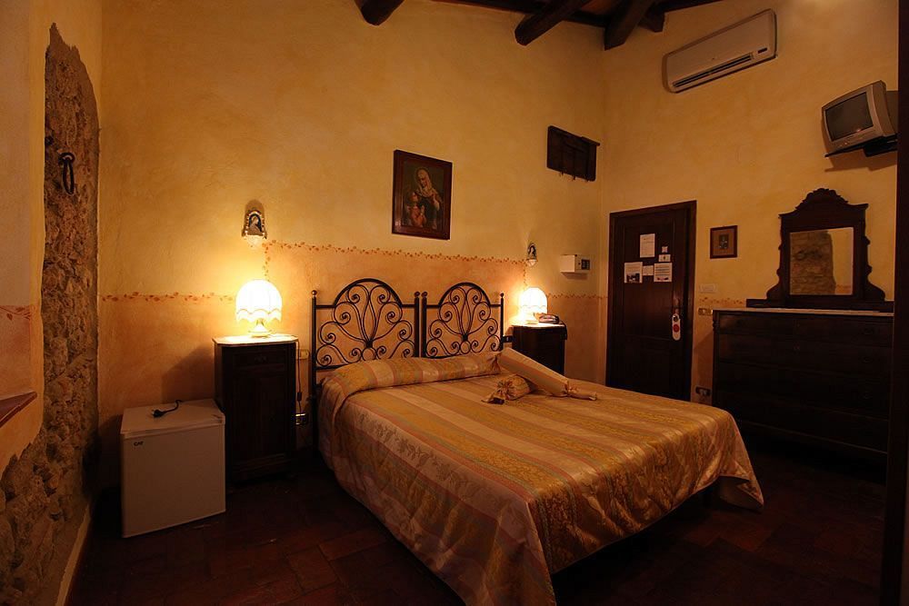 Agriturismo Casanova Di Pescille Сан Джиминяно Екстериор снимка