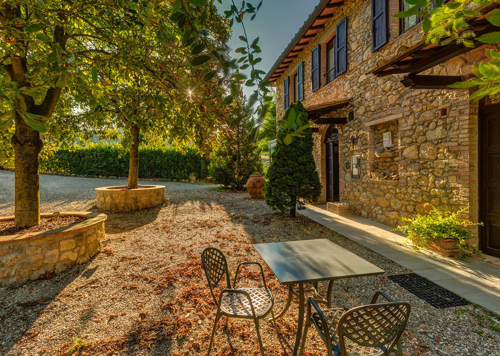 Agriturismo Casanova Di Pescille Сан Джиминяно Екстериор снимка